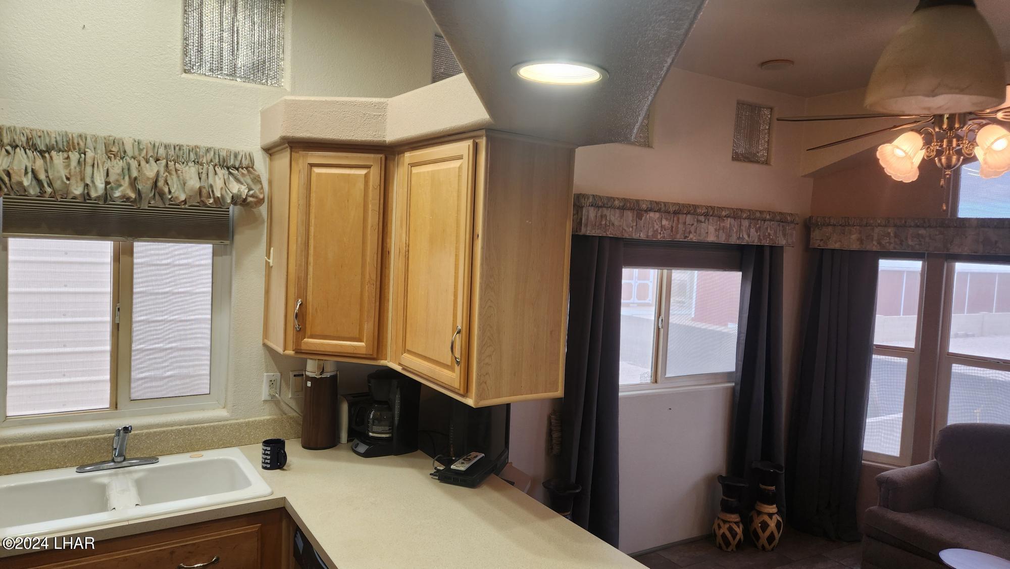 41 North Sagebrush Road Quartzsite, AZ 85346 - Photo 5 of 25 20240209_090924