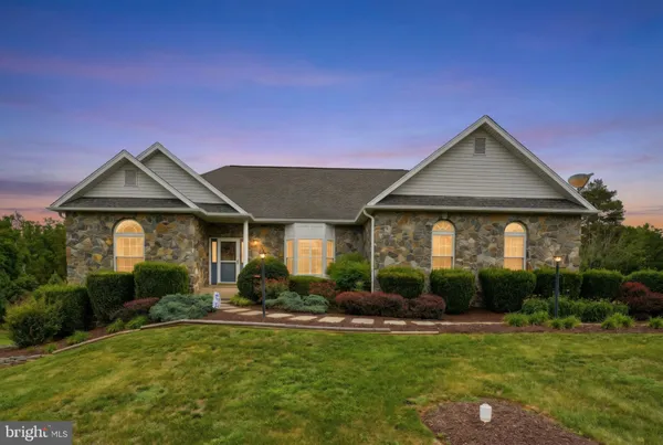 $695,000 | 16082 Lily Hill Way, Culpeper, VA 22701