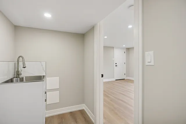 $359,900 | 528 East 191st Place, Glenwood, IL 60425