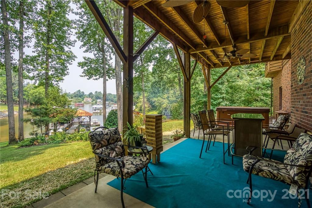 174 Winding Shore Road Troutman, NC 28166 - Photo 36 of 48 Gallery Image 36