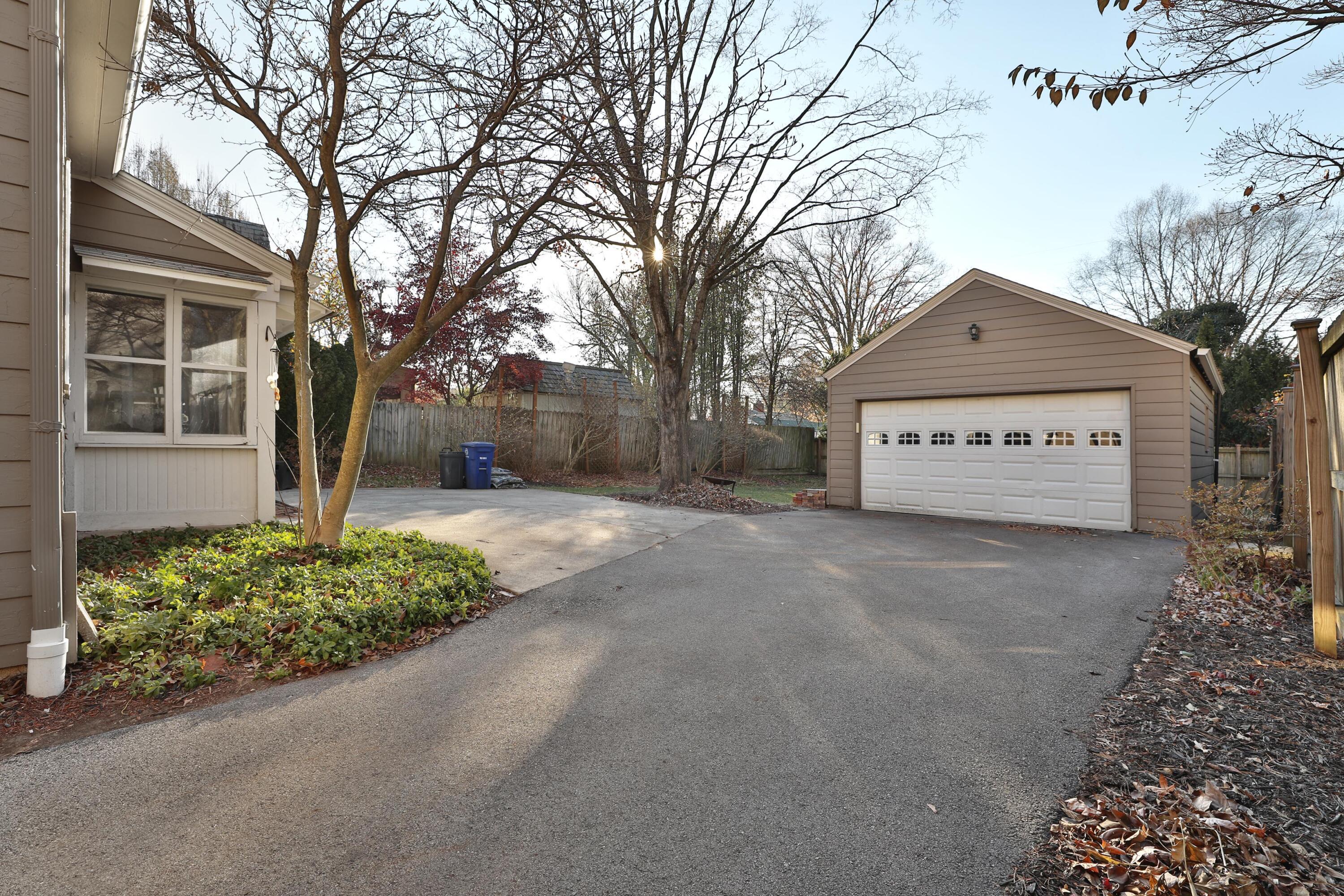 207 West Cooke Road Columbus, OH 43214 - Photo 30 of 33 207-W-Cooke-31