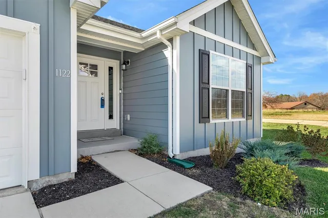 $385,000 | 1122 Red Fox Drive, Eureka, MO 63025