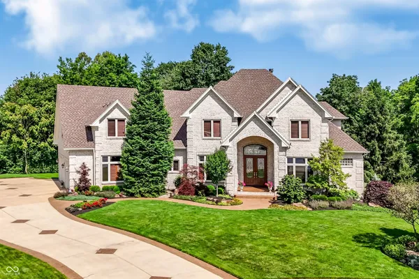 $1,495,000 | 2840 Camberly Court, Greenwood, IN 46143