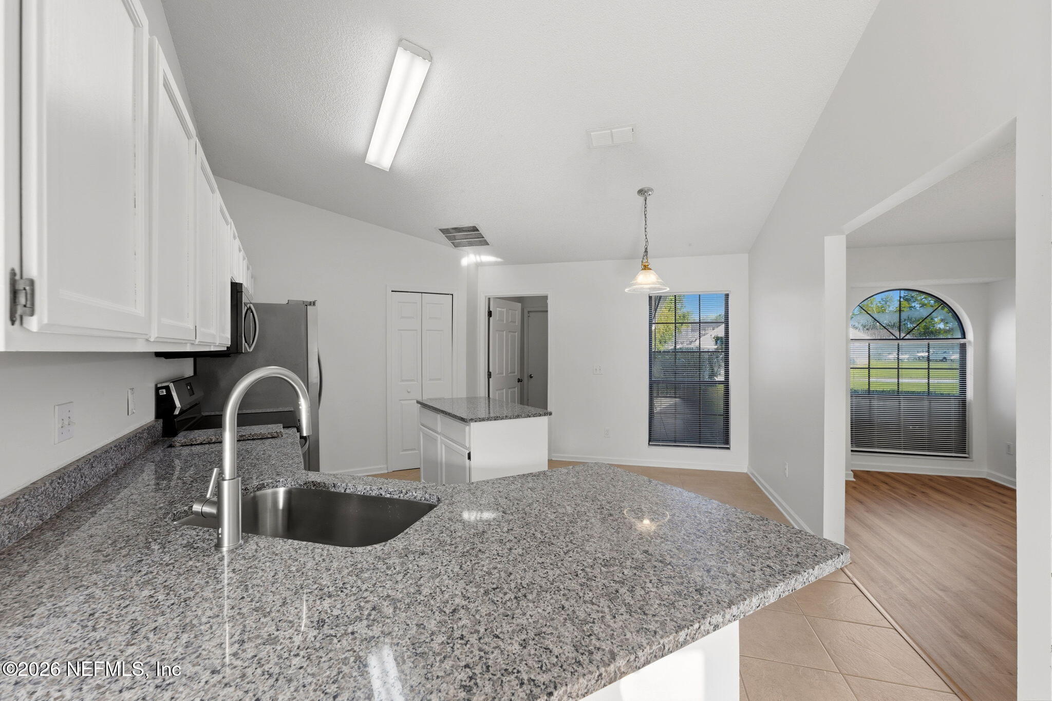 4521 Longleaf Court Fleming Island, FL 32003 - Photo 5 of 24 14-web-or-mls-DSC03639