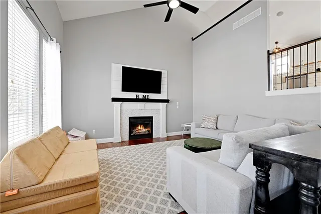 $359,000 | 1511 North 4th Street East, Louisburg, KS 66053