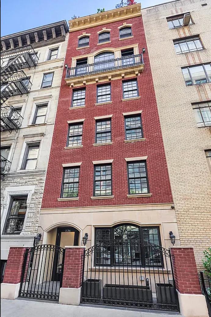 236 West 24th Street, Unit PH Manhattan, NY 10011 - Photo 12 of 14 front view of a building