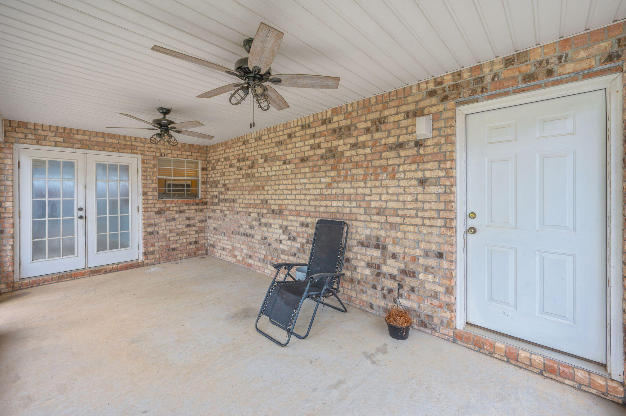 6064 Buckward Road Baker, FL 32531 - Photo 20 of 29 Patio