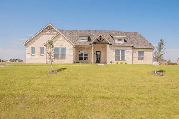$584,900 | 10611 Winter Wheat Lane, Venus, TX 76084