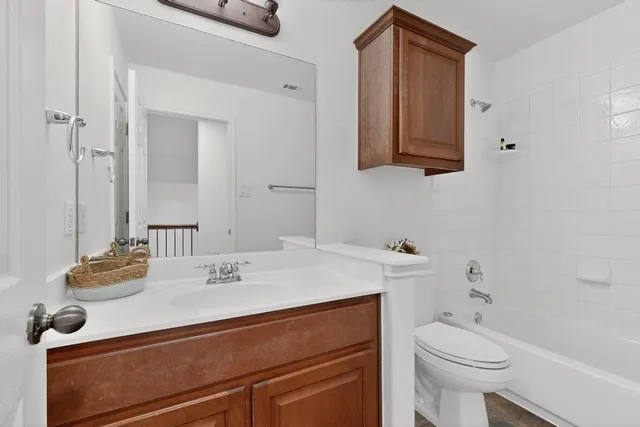 $865,000 | 16525 Broadbay Drive, Austin, TX 78717