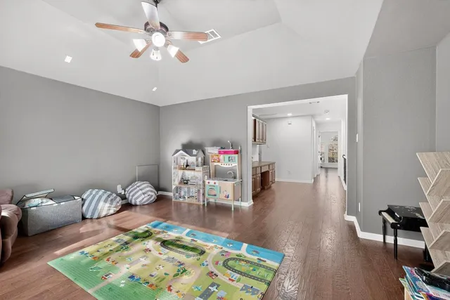 $865,000 | 16525 Broadbay Drive, Austin, TX 78717