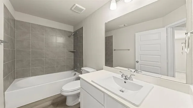 $240,990 | 3705 Star Mesa Street, Unit 14, Heartland, TX 75114