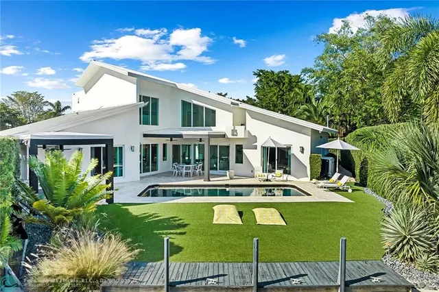 $35,000 | 2416 Bayview Drive, Fort Lauderdale, FL 33305