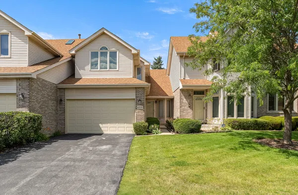 $359,900 | 6930 Lexington Court, Tinley Park, IL 60477
