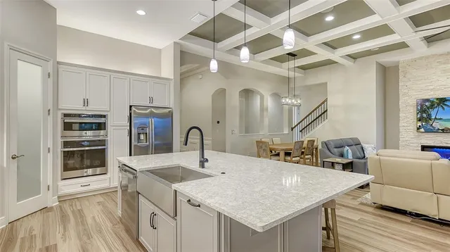 $1,199,900 | 17811 Roost Place, Bradenton, FL 34211