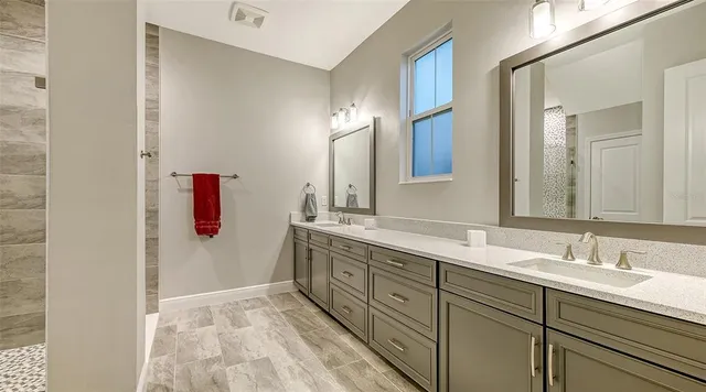 $1,199,900 | 17811 Roost Place, Bradenton, FL 34211