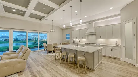 $1,199,900 | 17811 Roost Place, Bradenton, FL 34211