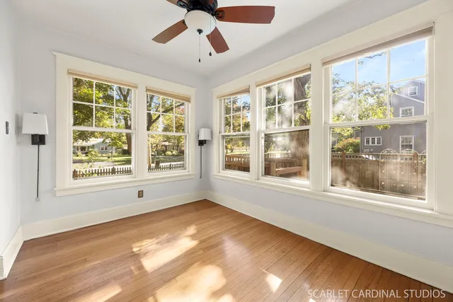 $375,000 | 84 South Caroline Street, Crystal Lake, IL 60014