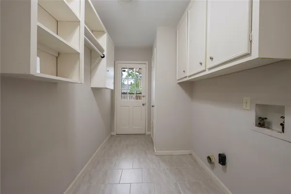$385,000 | 3807 Oak Ridge Drive, Bryan, TX 77802