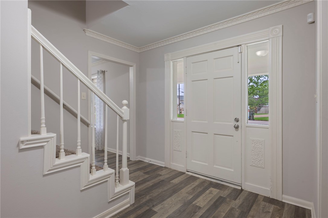 3807 Oak Ridge Drive Bryan, TX 77802 - Photo 12 of 24