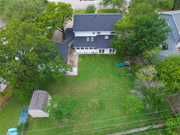 $385,000 | 3807 Oak Ridge Drive, Bryan, TX 77802