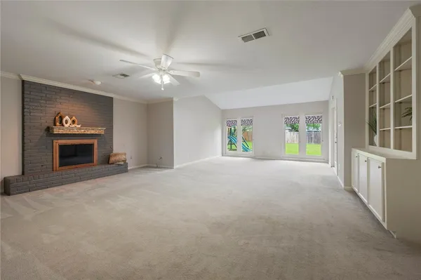 $385,000 | 3807 Oak Ridge Drive, Bryan, TX 77802