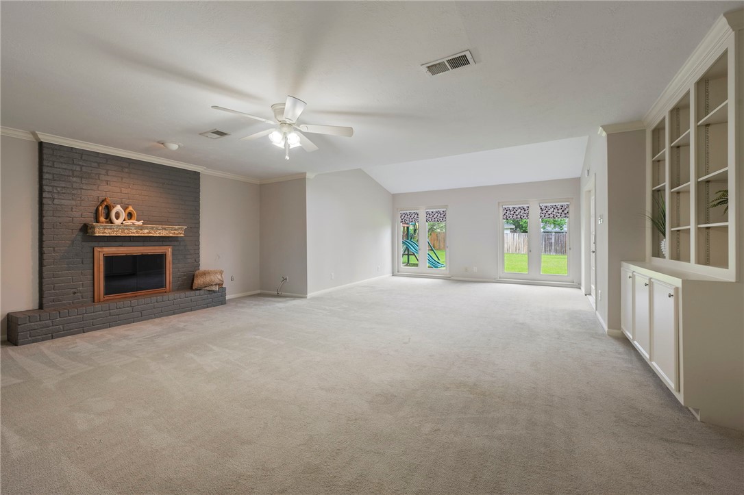 3807 Oak Ridge Drive Bryan, TX 77802 - Photo 3 of 24