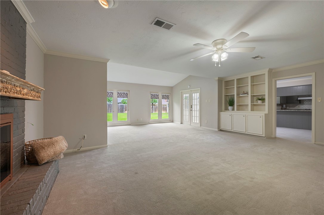 3807 Oak Ridge Drive Bryan, TX 77802 - Photo 4 of 24