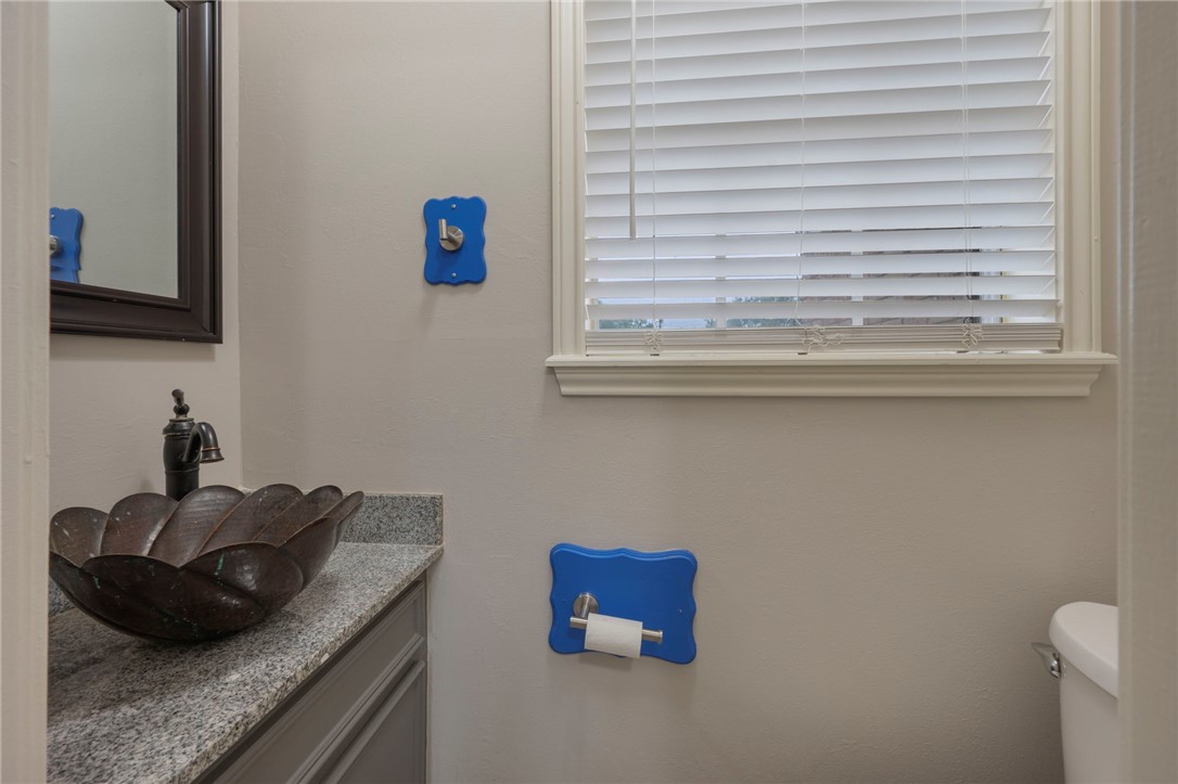 3807 Oak Ridge Drive Bryan, TX 77802 - Photo 10 of 24
