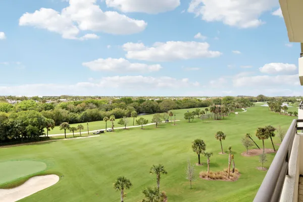 $819,000 | 3322 Casseekey Island Road, Unit 604, Jupiter, FL 33477
