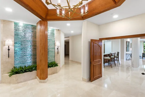 $819,000 | 3322 Casseekey Island Road, Unit 604, Jupiter, FL 33477