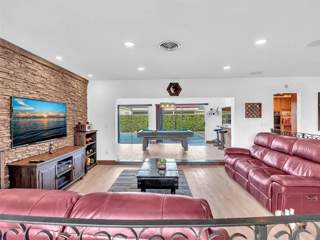 $1,085,000 | 20350 Highland Lakes Boulevard, Miami, FL 33179