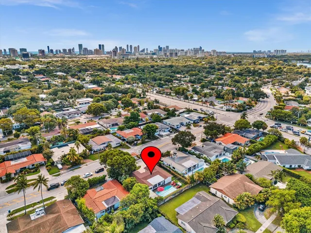 $1,085,000 | 20350 Highland Lakes Boulevard, Miami, FL 33179