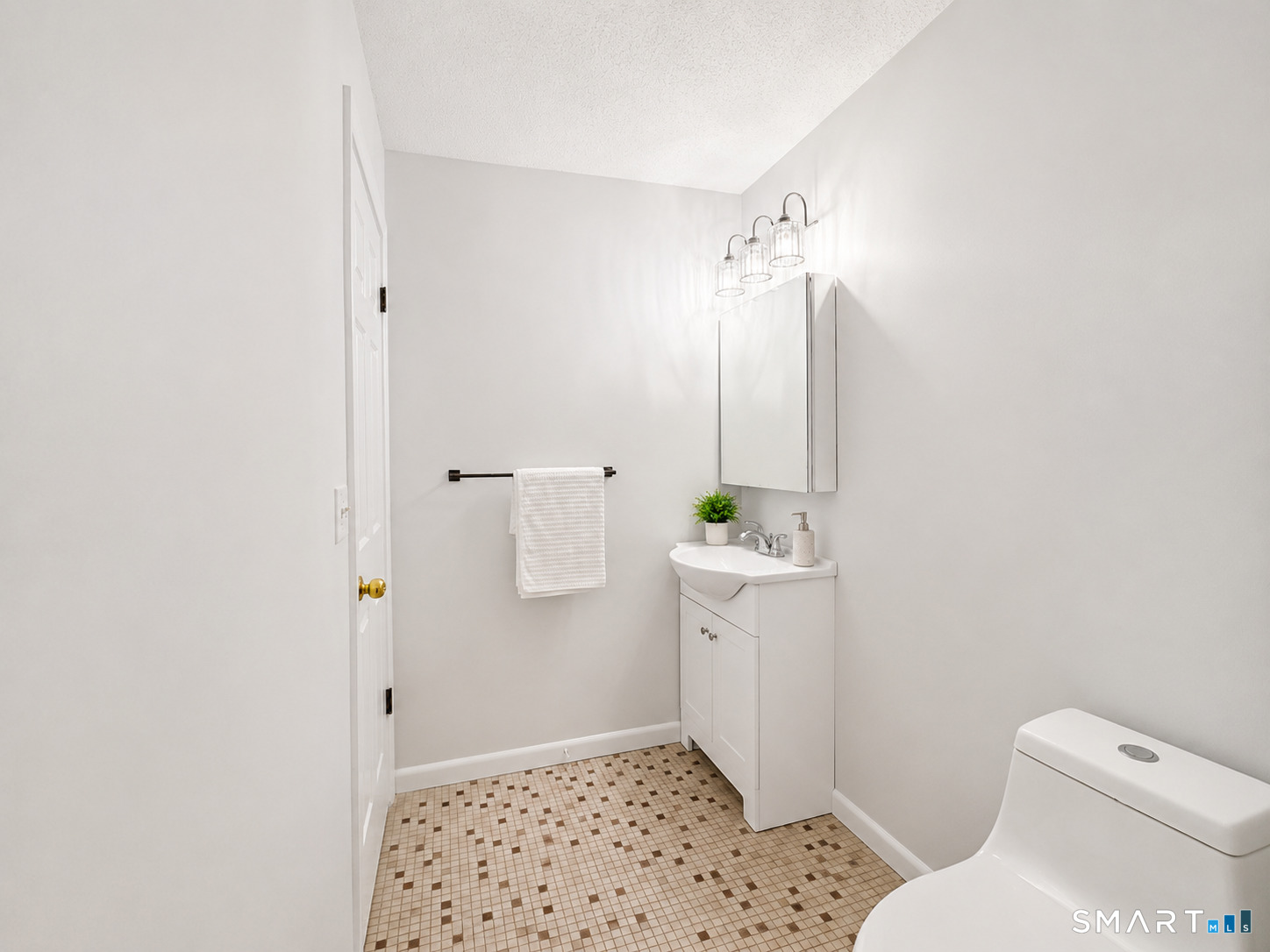 914 High Path Road, Unit 914 Windsor, CT 06095 - Photo 10 of 23 a bathroom with a sink a toilet and shower