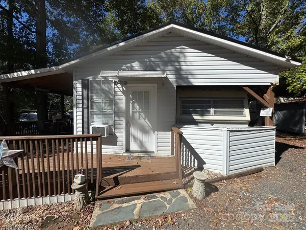 $115,000 | 286 Lake Tillery Trail, Mount Gilead, NC 27306
