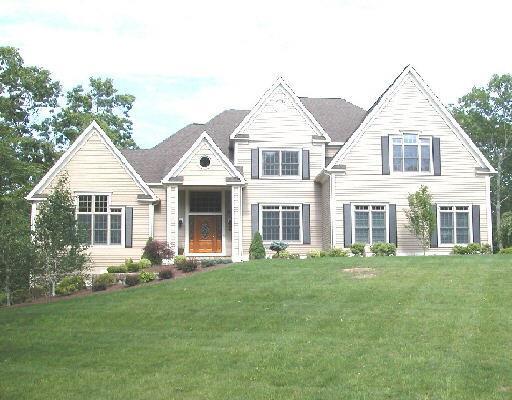 28 Canterbury Road Newtown, CT 06482 - Photo 1 of 1 Gallery Image 1