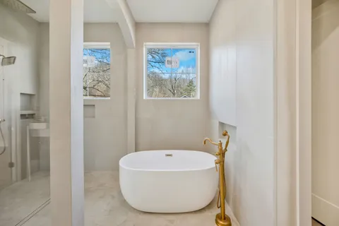 $2,599,900 | 6807 Pennywell Drive, Nashville, TN 37209