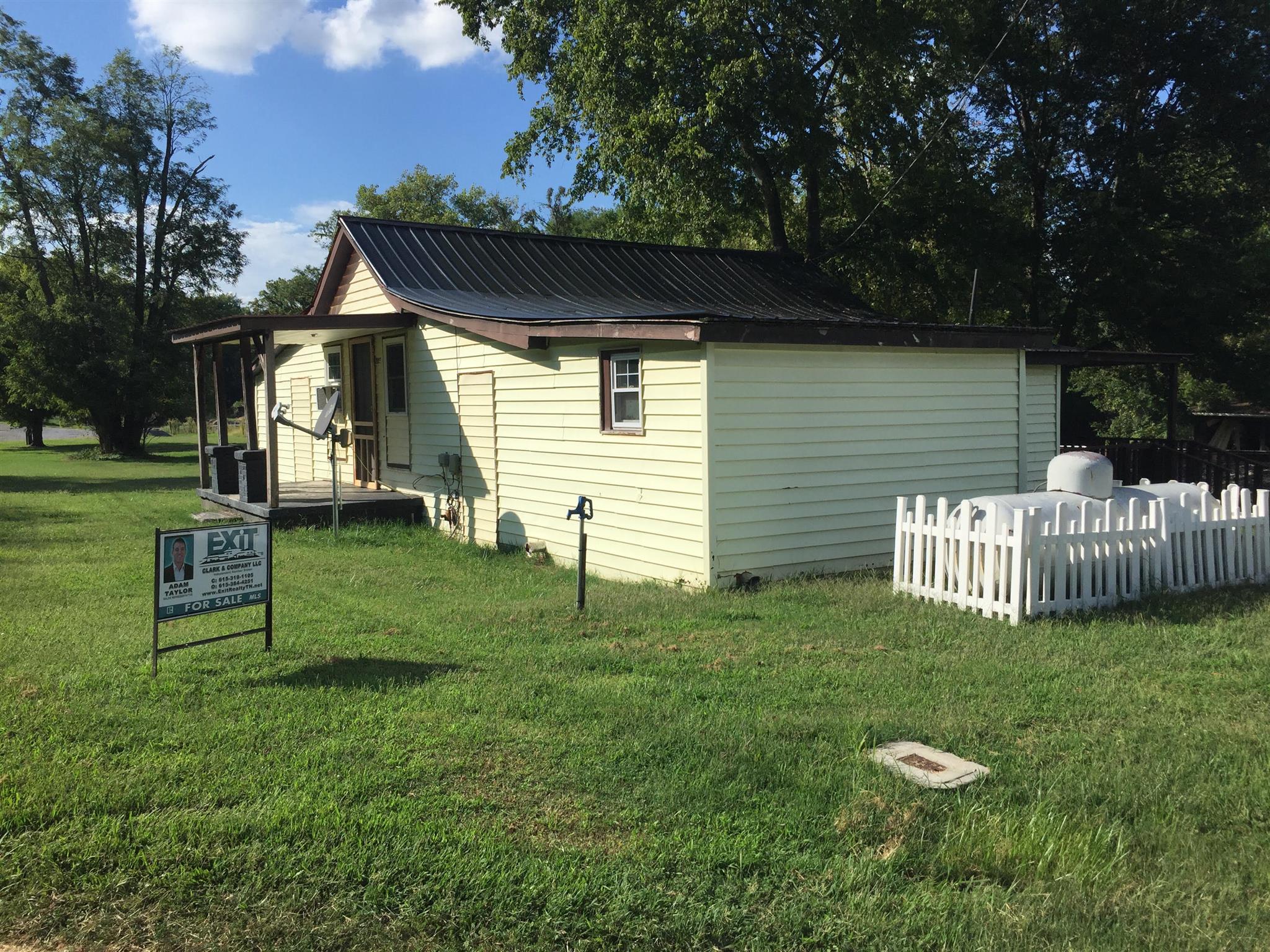 205 Main Street Adams, TN 37010 - Photo 1 of 20 Gallery Image 1