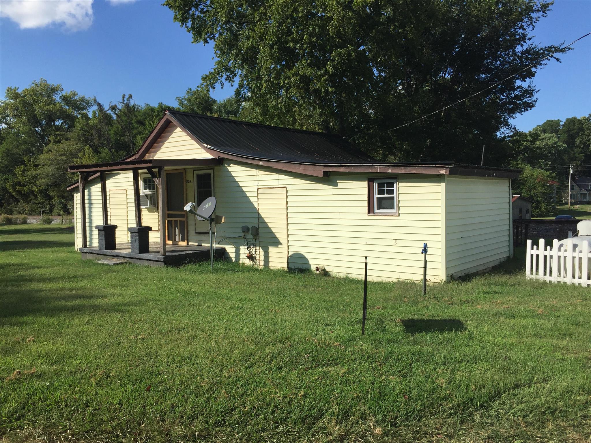205 Main Street Adams, TN 37010 - Photo 11 of 20 Gallery Image 11