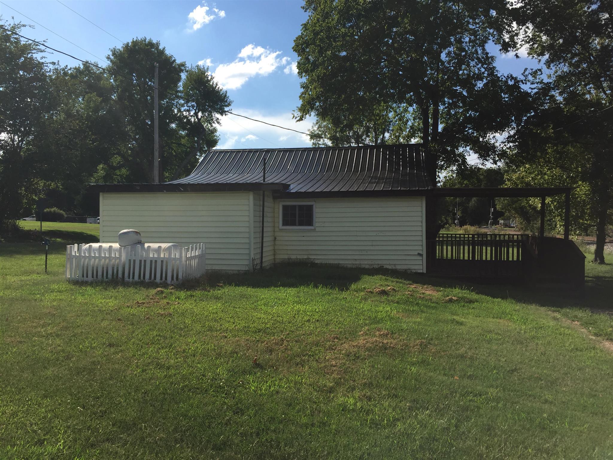 205 Main Street Adams, TN 37010 - Photo 4 of 20 Gallery Image 4