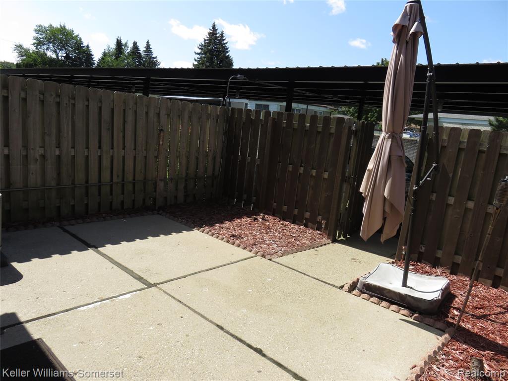 31189 Hoover Road, Unit 28 Warren, MI 48093 - Photo 22 of 26