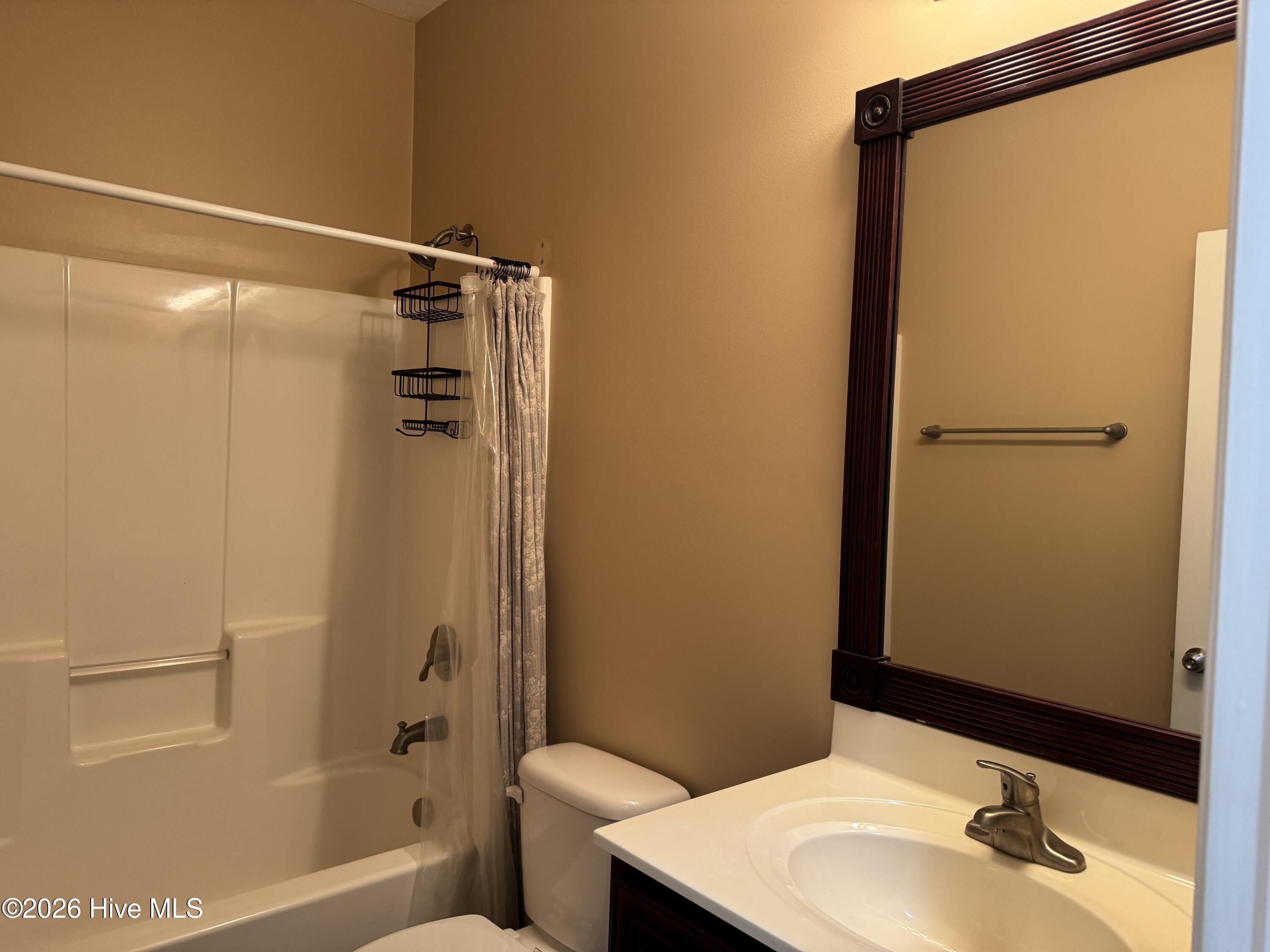 208 Trophy Ridge Drive Richlands, NC 28574 - Photo 11 of 18 IMG_3043