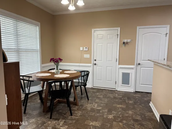 $1,905 | 208 Trophy Ridge Drive, Richlands, NC 28574