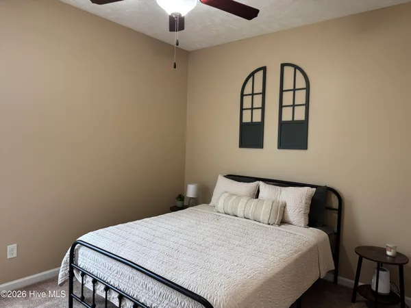 $1,905 | 208 Trophy Ridge Drive, Richlands, NC 28574