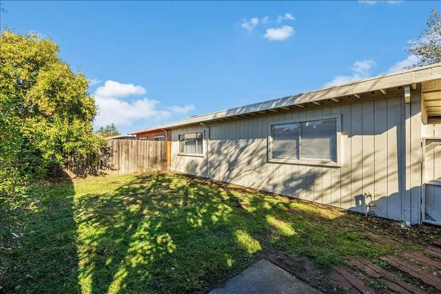 a view of a narrow alley
