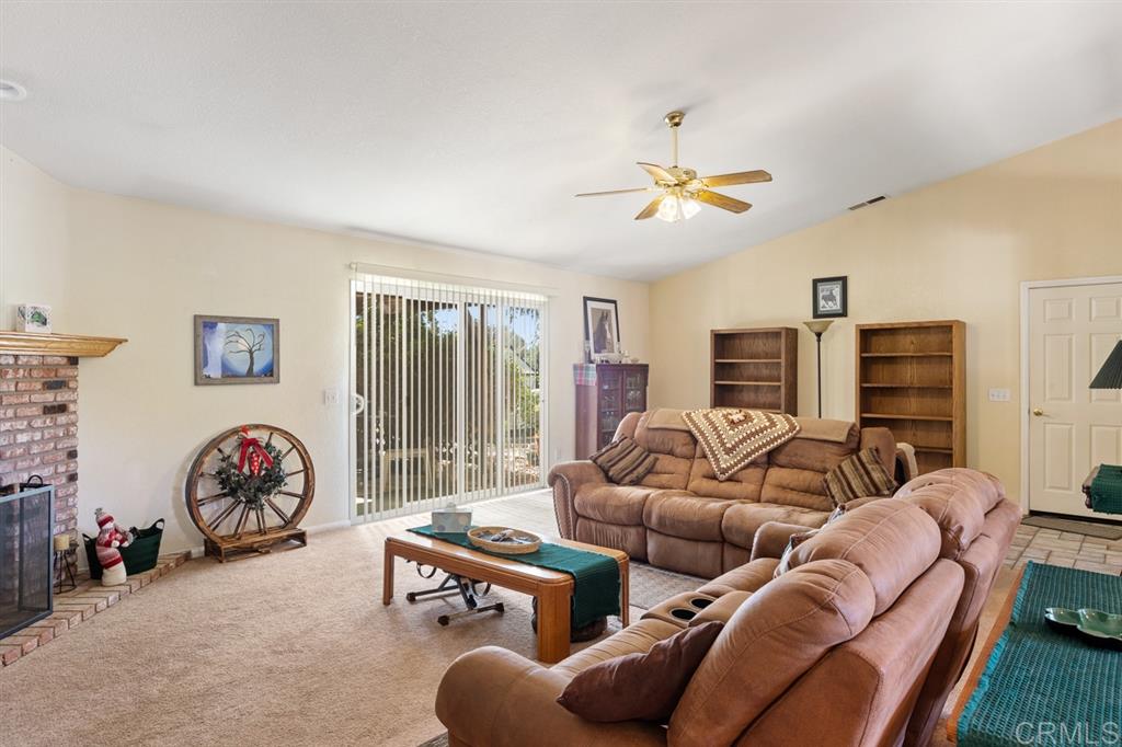 2220 Montecito Road Ramona, CA 92065 - Photo 6 of 25 Gallery Image 6
