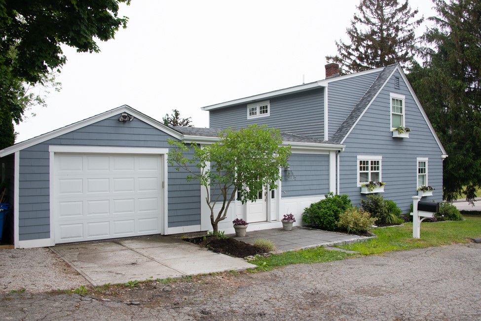 1512 Main Road Tiverton, RI 02878 - Photo 2 of 29