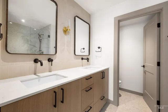 $869,900 | 317 North River Street, Unit 4 4, Hailey, ID 83333