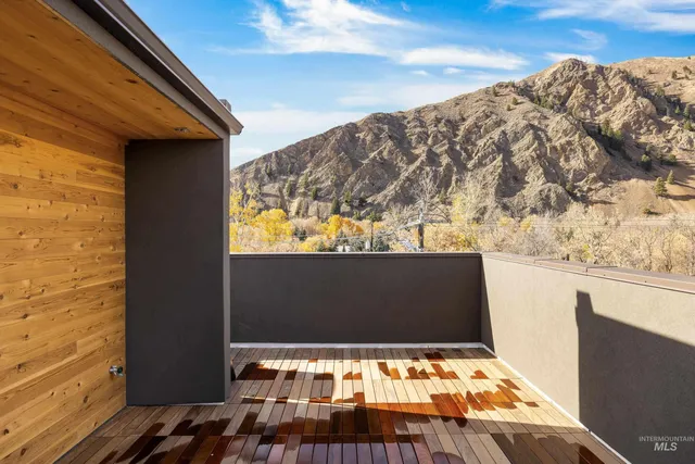 $869,900 | 317 North River Street, Unit 4 4, Hailey, ID 83333