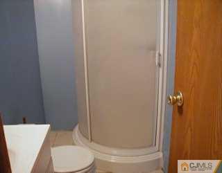 21 Steinbeck Road North Brunswick, NJ 08902 - Photo 6 of 8
