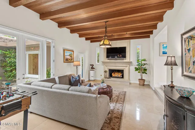 $2,895,000 | 32377 Lake Pleasant Drive, Westlake Village, CA 91361